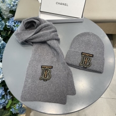 Burberry Caps Scarfs